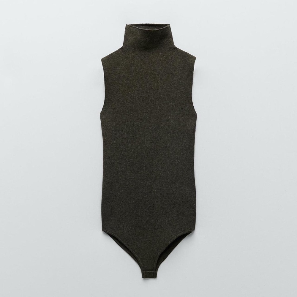 Zara - Green Knit Mockneck Bodysuit
